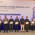 TVRI Sulbar Raih Penghargaan Pengelola Keuangan Terbaik dari KPPN Mamuju TVRI Sulbar Raih Penghargaan Pengelola Keuangan Terbaik dari KPPN Mamuju