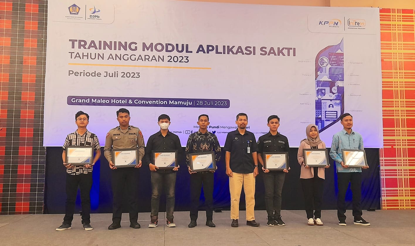 TVRI Sulbar Raih Penghargaan Pengelola Keuangan Terbaik dari KPPN Mamuju TVRI Sulbar Raih Penghargaan Pengelola Keuangan Terbaik dari KPPN Mamuju