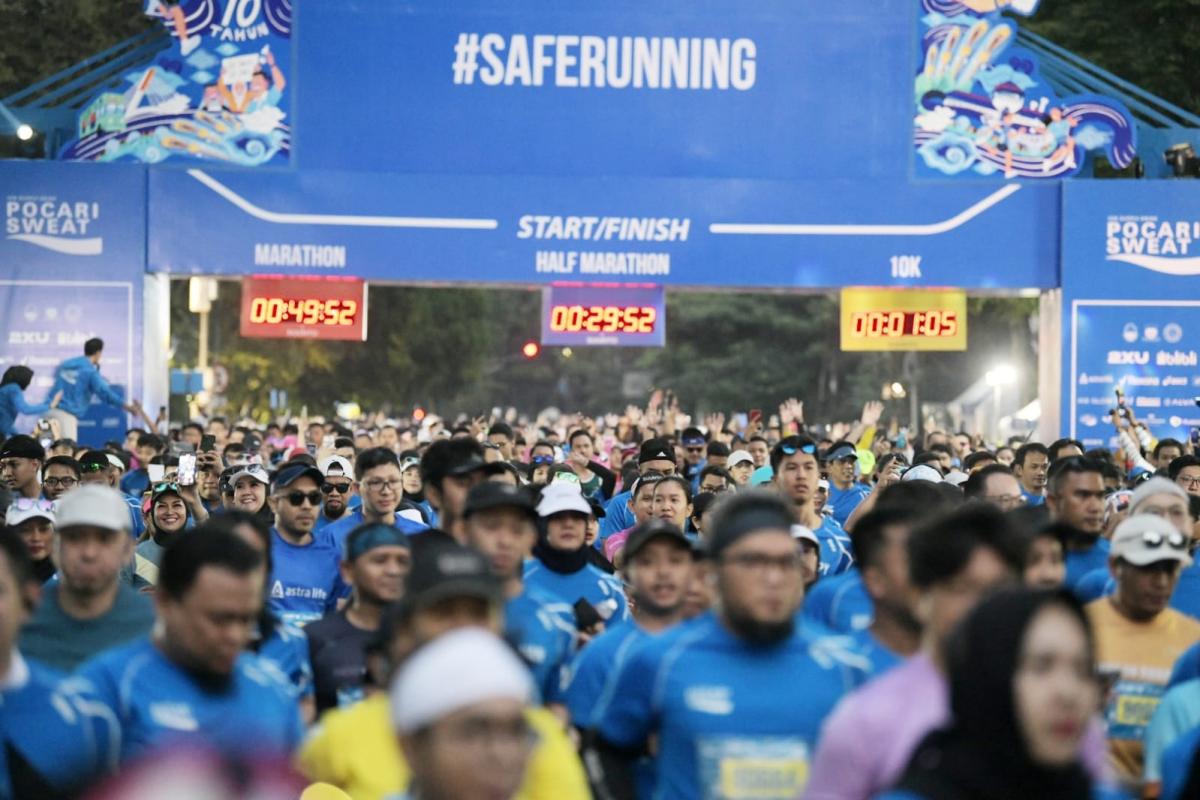 11 Ribu Pelari Start di Gedung Sate, Pemdaprov Jabar Dukung Pocari Sweat Run 2023