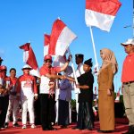 Pj Gubernur Sulbar Himbau Warga Kibarkan Bendera Pj Gubernur Sulbar Himbau Warga Kibarkan Bendera