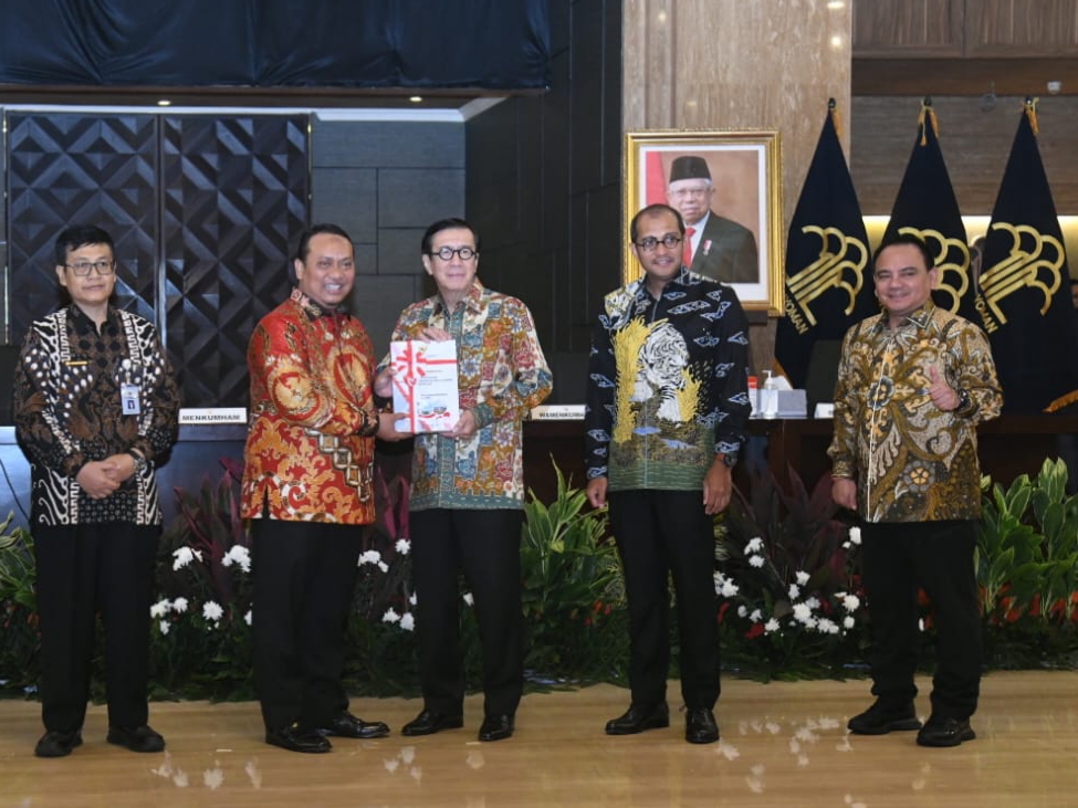 Kemenkumham Terima Opini WTP 14 Kali Berturut-turut Kemenkumham Terima Opini WTP 14 Kali Berturut-turut