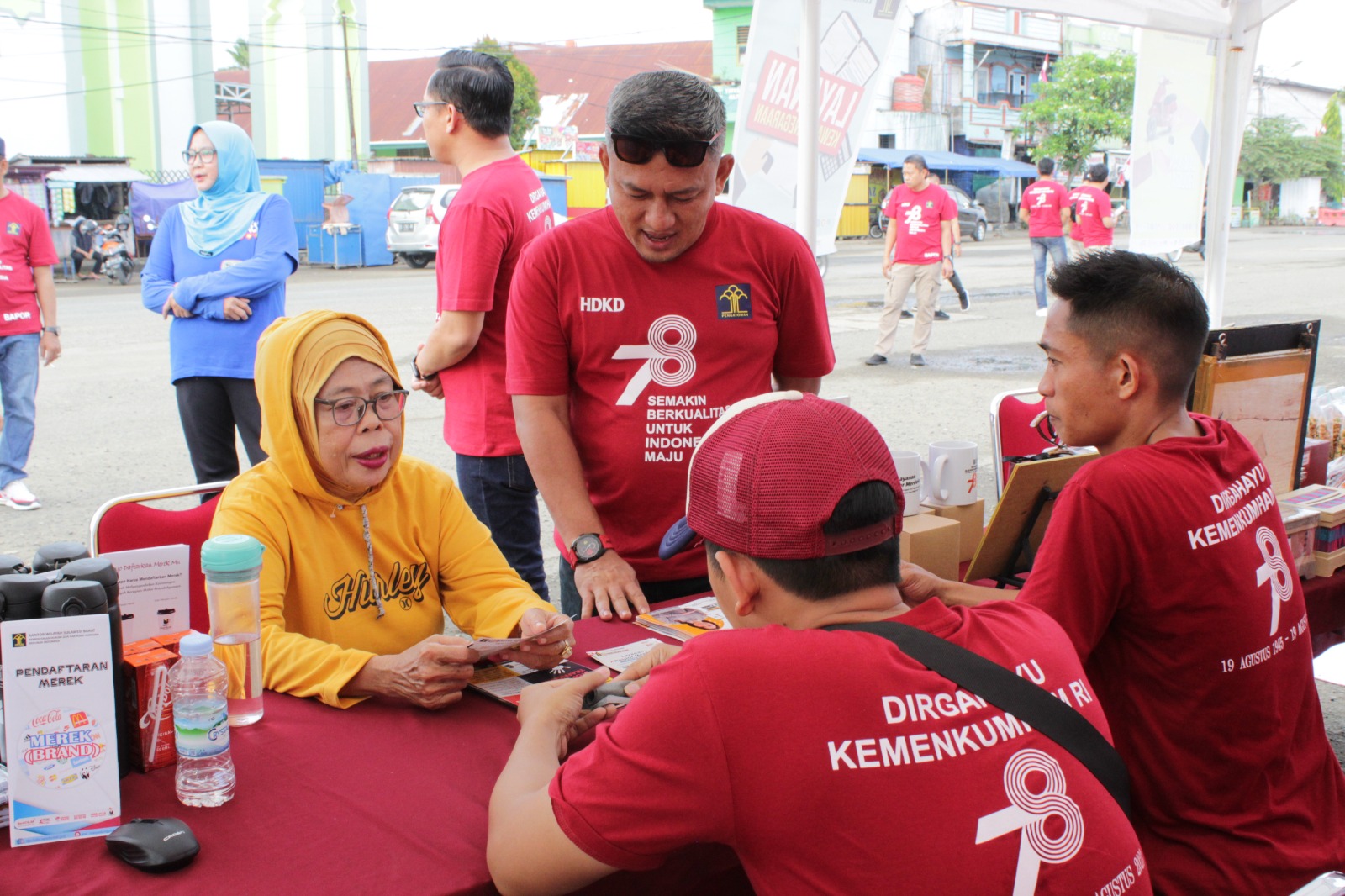 Andi Pallawarukka Menilai Jajarannya Gencar Memberikan layanan Keimigrasian Andi Pallawarukka Menilai Jajarannya Gencar Memberikan layanan Keimigrasian