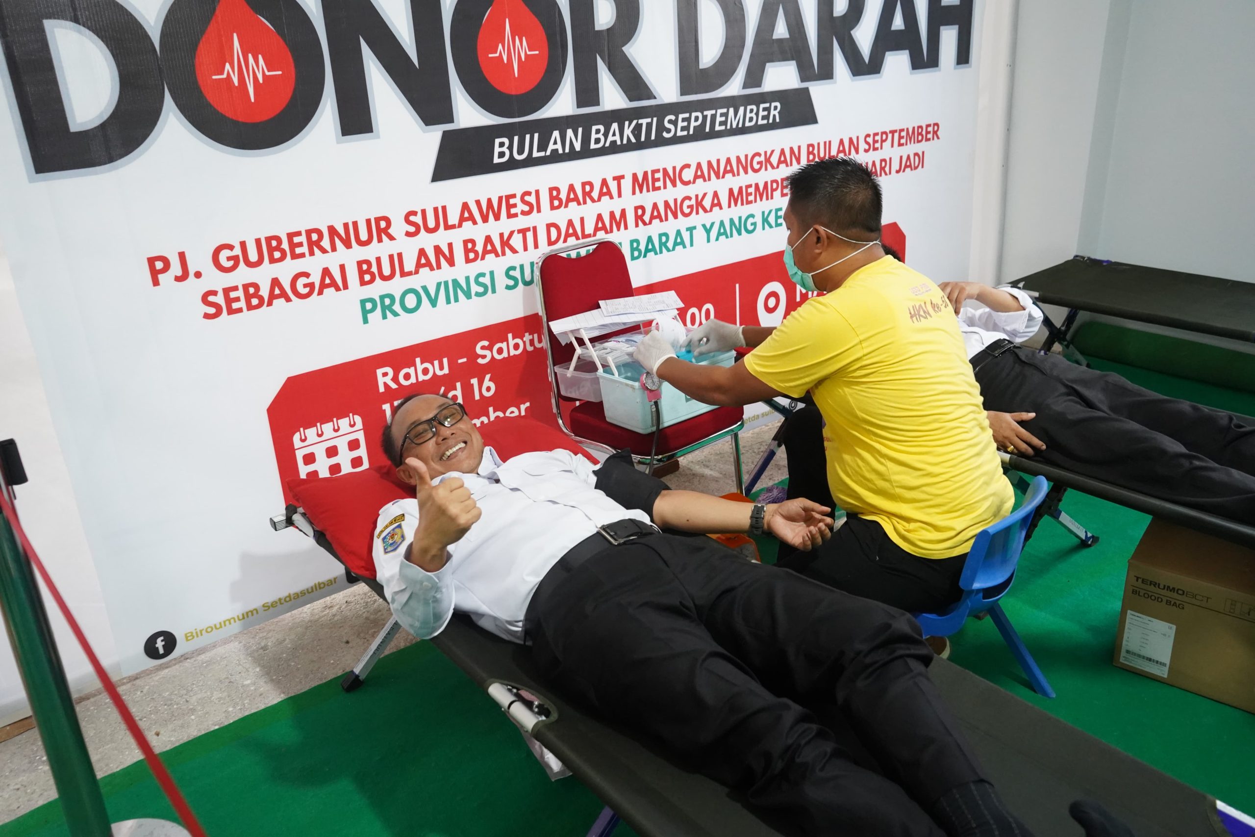  Pemprov Gelar Donor Darah , Prof Zudan Target 3000 Kantong Darah