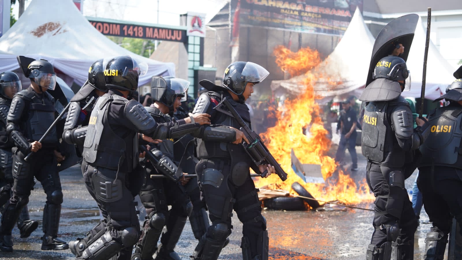 Polresta Mamuju  Gelar Sispamkota Pengamanan Pemilu 2024 Polresta Mamuju  Gelar Sispamkota Pengamanan Pemilu 2024