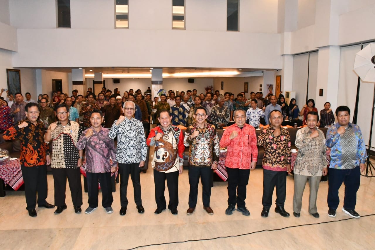 Petani Sawit Diminta Kelola Turunan Sawit