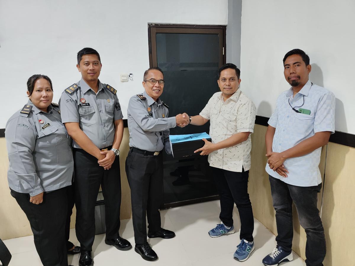 Verifikasi Dokumen Fisik Calon PBH periode 2025-2027 pada Lembaga Bantuan Hukum Manakarra Sulbar Verifikasi Dokumen Fisik Calon PBH periode 2025-2027 pada Lembaga Bantuan Hukum Manakarra Sulbar