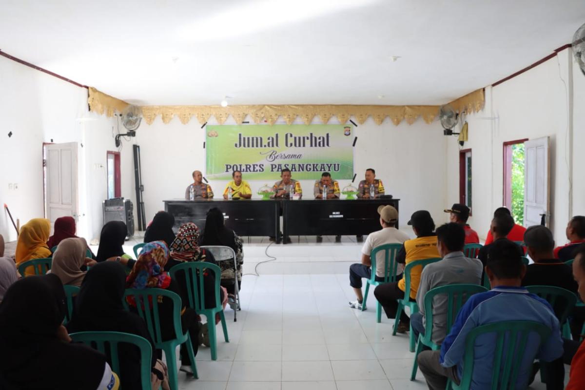Kapolres Pasangkayu Gelar Jumat Curhat