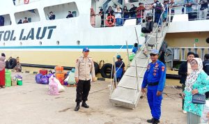 Satpolair Polres Majene Maksimalkan Pengamanan Pemberangkatan KM. Sabuk Nusantara 93 Perintis