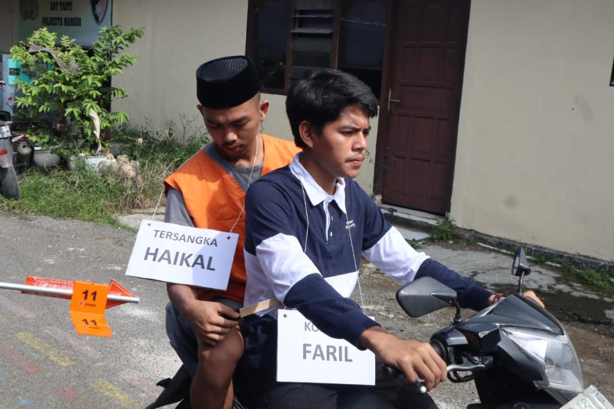 Penyidik Sat Reskrim Polresta Mamuju Gelar Rekonstruksi Kasus Pembunuhan Di Papalang