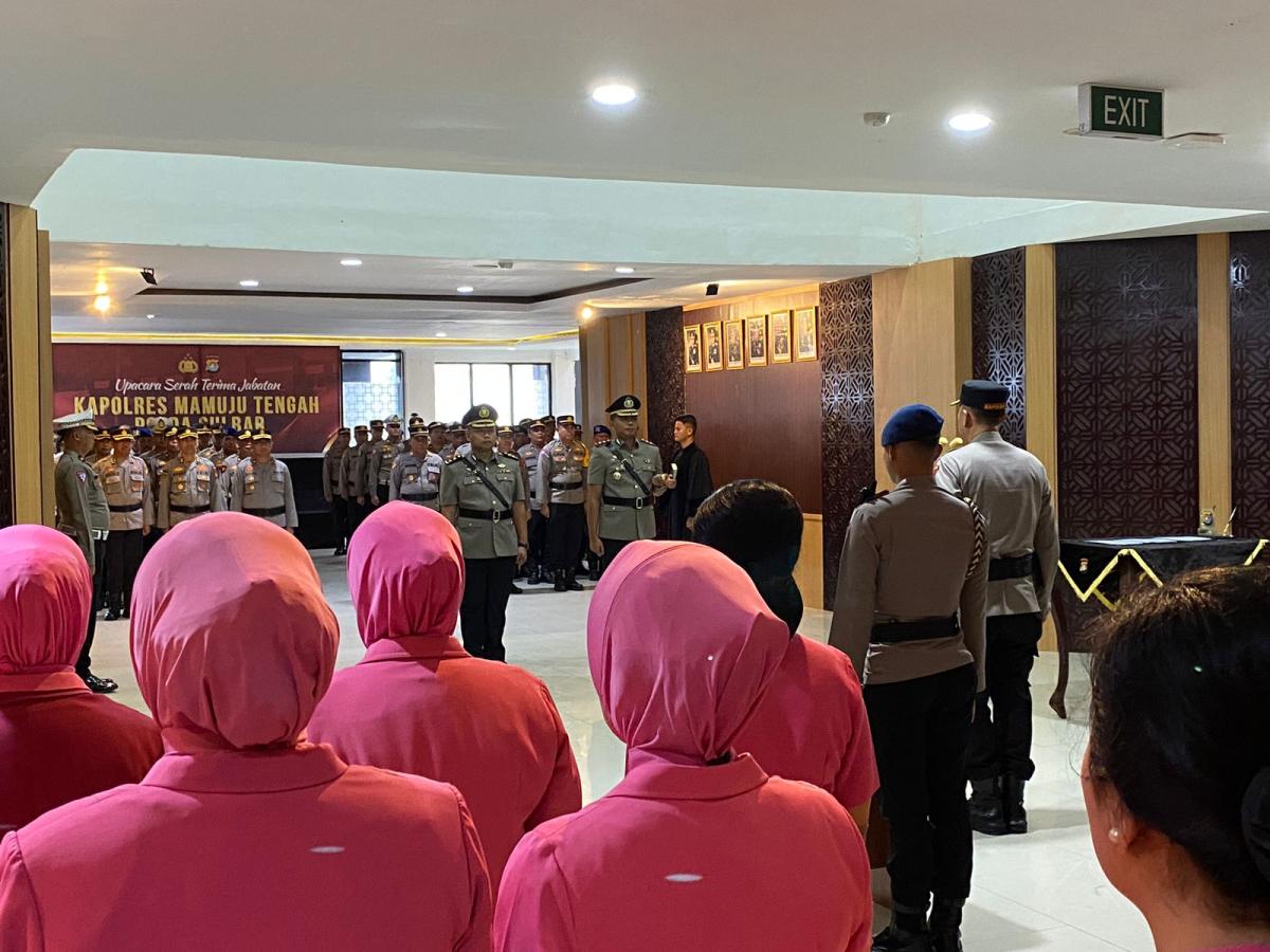 Kapolda Sulbar Harap Estafet Kepemimpinan di Mamuju Tengah Berlanjut Dengan Baik
