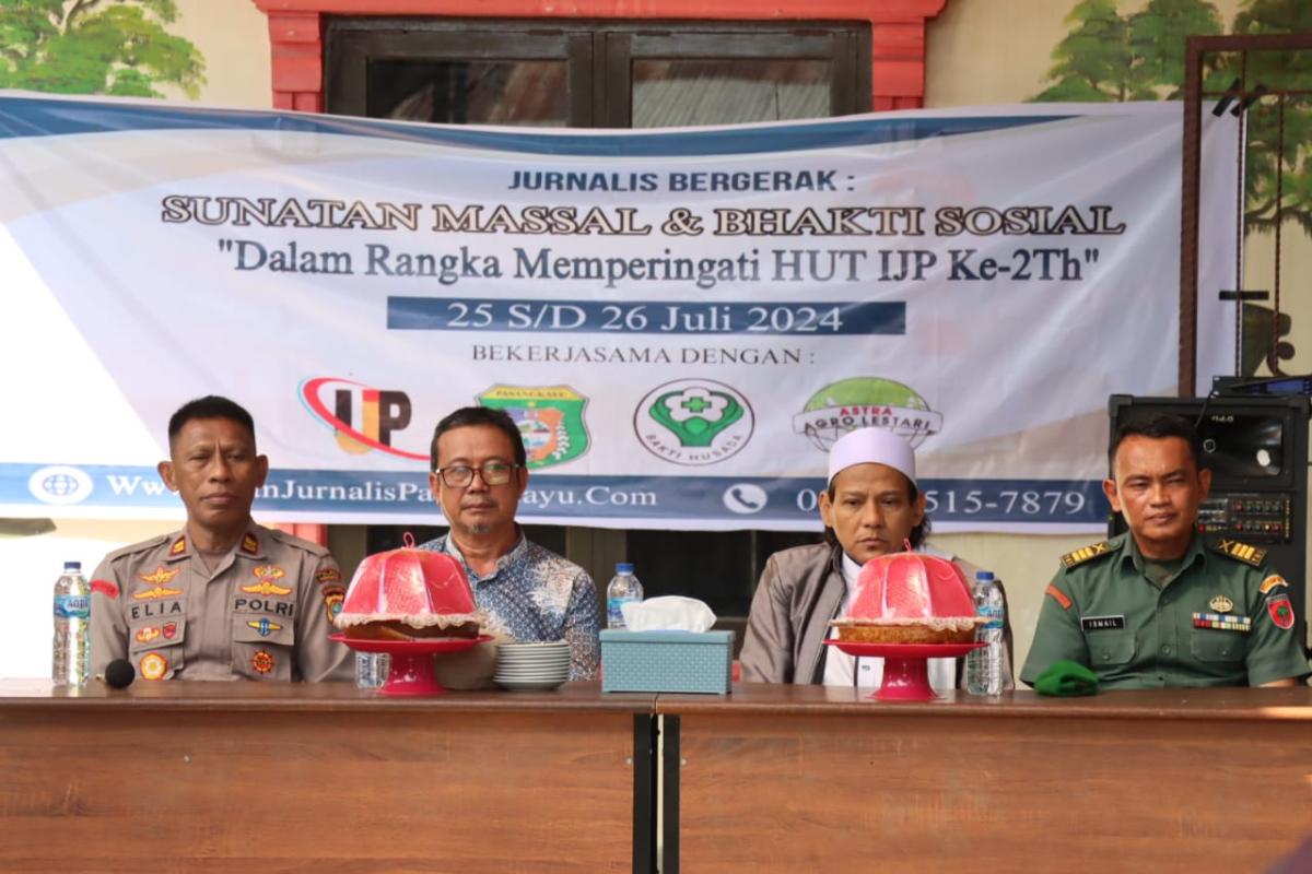 Kasi Humas Hadiri Khitanan Massal Hari Ulang Tahun IJP Pasangkayu