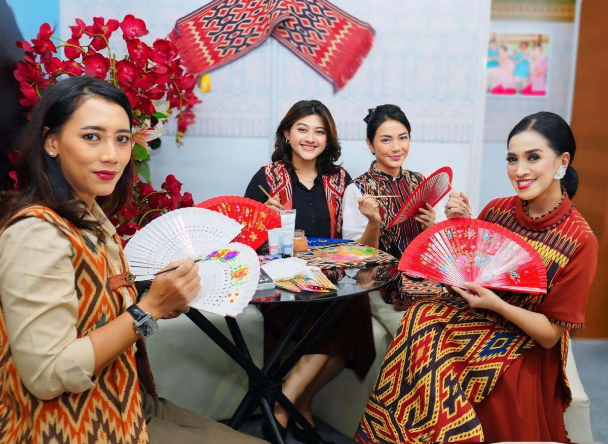 Kreasi Bhayangkari Nusantara 2024: Ayo Datang dan Kunjungi Stand PD Bhayangkari Sulbar di JCC