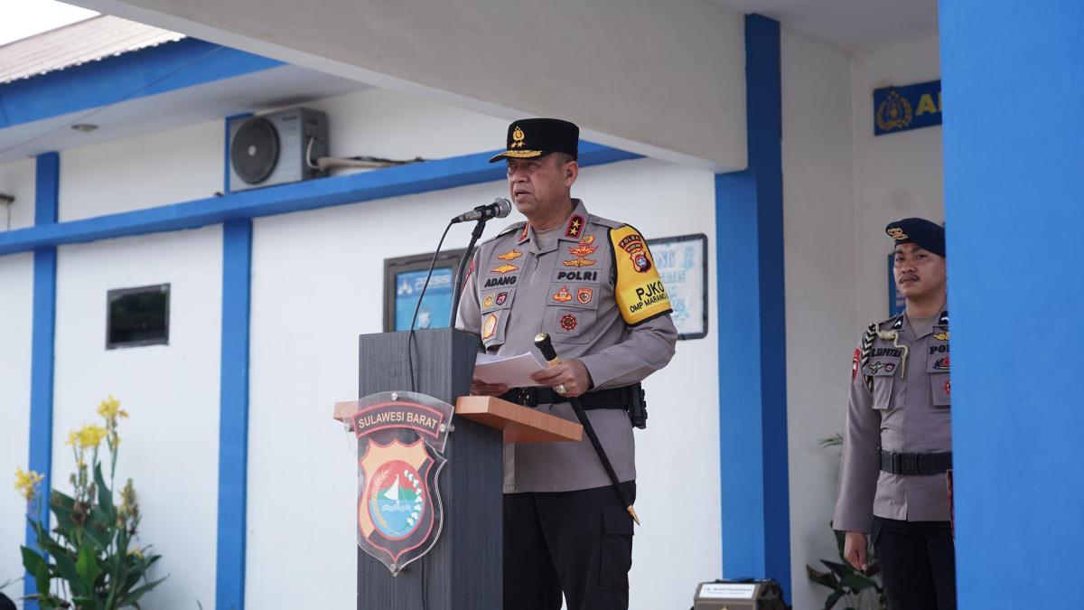 Kapolda Sulbar Pimpin Upacara HKN di Polres Pasangkayu