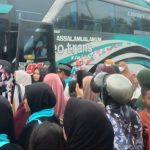 Polsek Kalukku Gelar Pengamanan Keberangkatan Jamaah Umrah  Polsek Kalukku Gelar Pengamanan Keberangkatan Jamaah Umrah