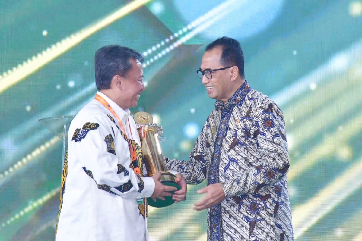 Pemda Provinsi Jabar Raih Wahana Tata Nugraha Wiratama 2024