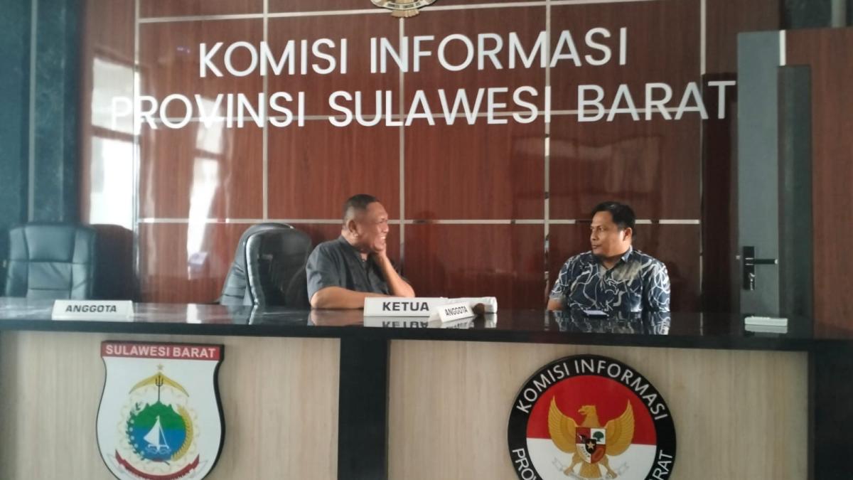 Tim Seleksi Komisi Informasi Provinsi Sulbar Terbentuk Tim Seleksi Komisi Informasi Provinsi Sulbar Terbentuk