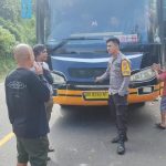 Bhabinkamtibmas Polsek Tapalang Amankan Pelaku Penikaman Bhabinkamtibmas Polsek Tapalang Amankan Pelaku Penikaman