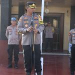 Kapolresta Mamuju Sampaikan Penekanan Kapolri Program Pogram 100 Hari Kerja Presiden RI Kapolresta Mamuju Sampaikan Penekanan Kapolri Program Pogram 100 Hari Kerja Presiden RI