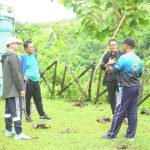 PJ Gubernur Bahtiar Forkopimda Guru dan Pelajar Hiking di Bukit Sukun PJ Gubernur Bahtiar Forkopimda Guru dan Pelajar Hiking di Bukit Sukun