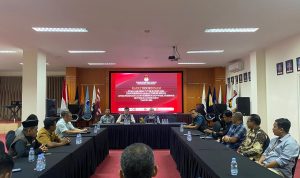 KPU Sulbar Evaluasi Debat Pertama Paslon Gubernur Sulbar