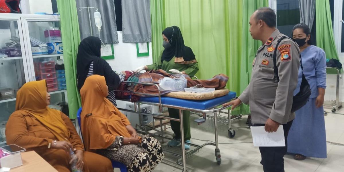 Polsek Sampaga Respon Cepat Tangani Laka Lantas Tunggal Ambulans Puskesmas Pangale