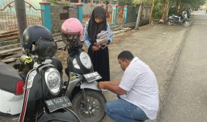 Sat Res Narkoba Pasangkayu Edukasi Pelajar Lewat Stiker Bicara.