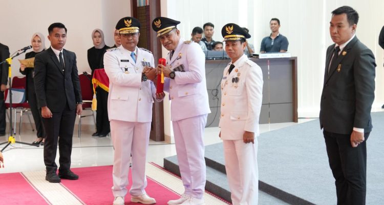 Muhammad Hamzih Dilantik Sebagai PJ Bupati Polman