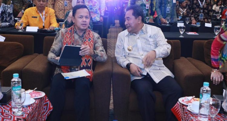 Pemprov Sulbar Tuan Rumah Rakornas Kesbangpol 2025, Wamendagri Buka Secara Resmi