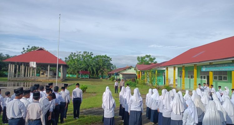 Sat Lantas Polres Pasangkayu Tanamkan Tertib Berlalu Lintas