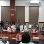 Kanwil Kemenkum Sulbar dengan RRI Mamuju Perkuat Sinergi Tingkatkan Pelayanan Publik Kanwil Kemenkum Sulbar dengan RRI Mamuju Perkuat Sinergi Tingkatkan Pelayanan Publik