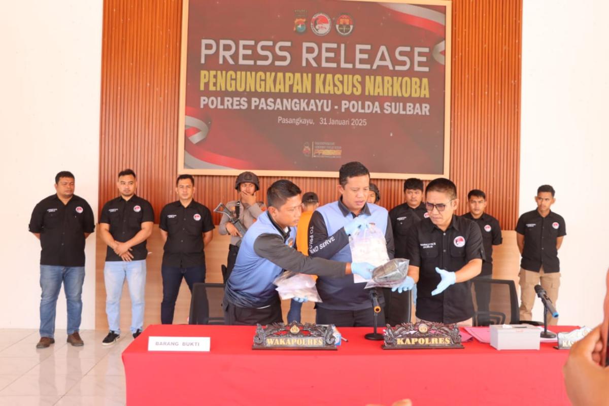 Polres Pasangkayu Ungkap Kasus 755,4 gram Sabu-sabu