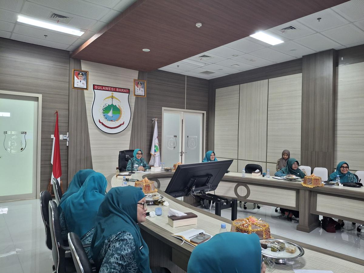 Harsinah Suhardi: Stunting Jadi Prioritas PKK Sulbar di Rakernas Harsinah Suhardi: Stunting Jadi Prioritas PKK Sulbar di Rakernas