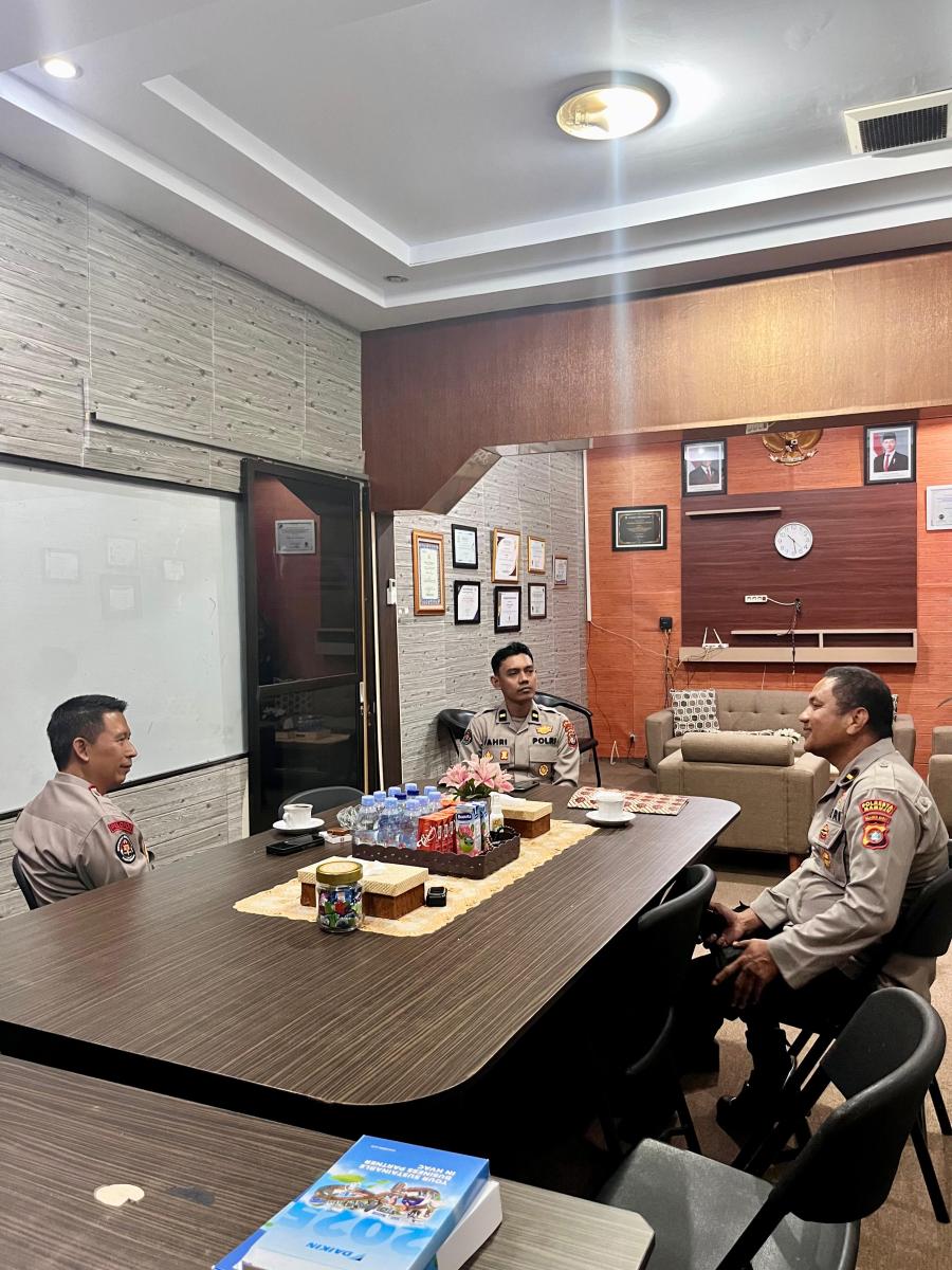 Supervisi, Kabid Humas Dorong Peningkatan Kinerja Humas Polresta Mamuju