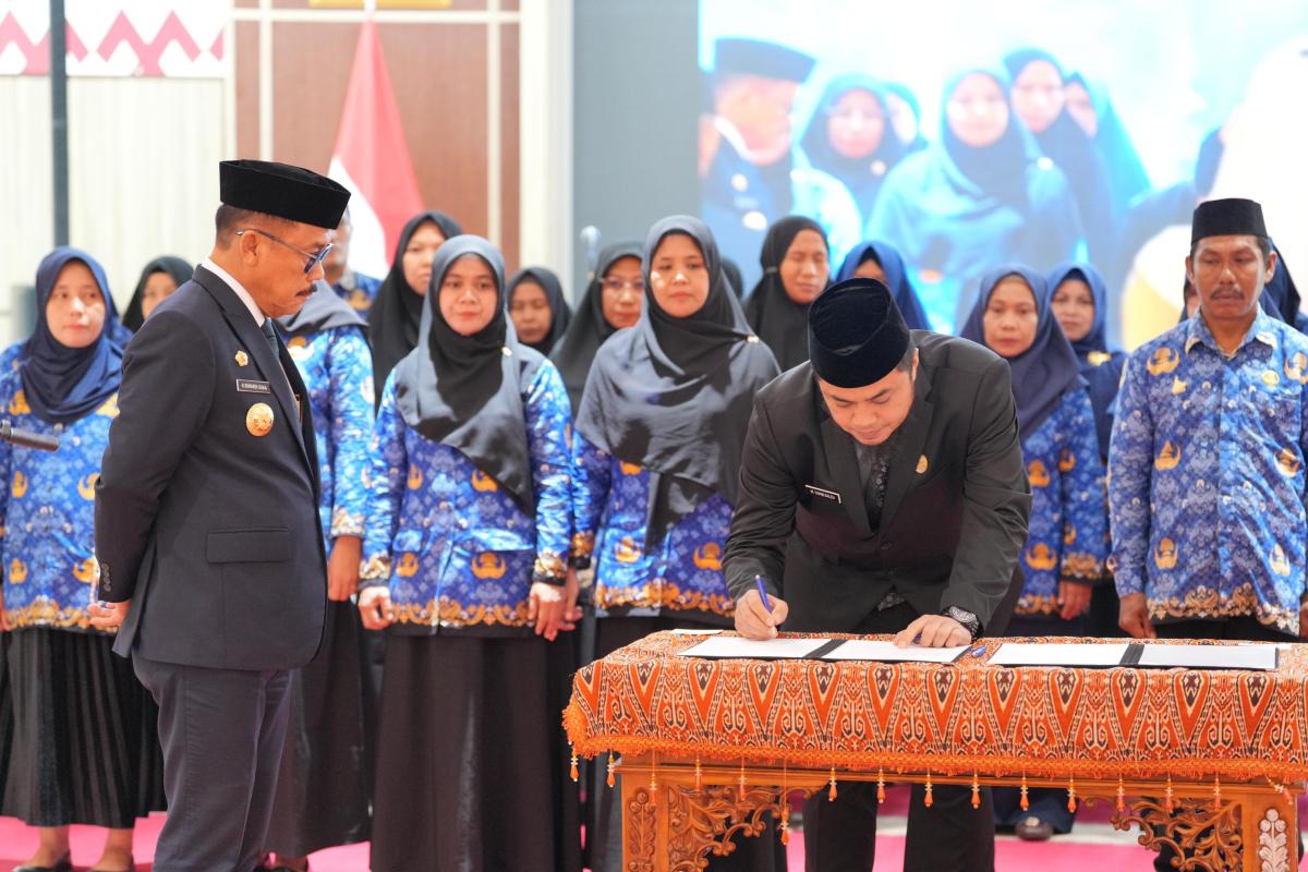 Gubernur Sulbar Lantik 29 Pejabat, SDK Tekankan Integritas dan Keteladanan