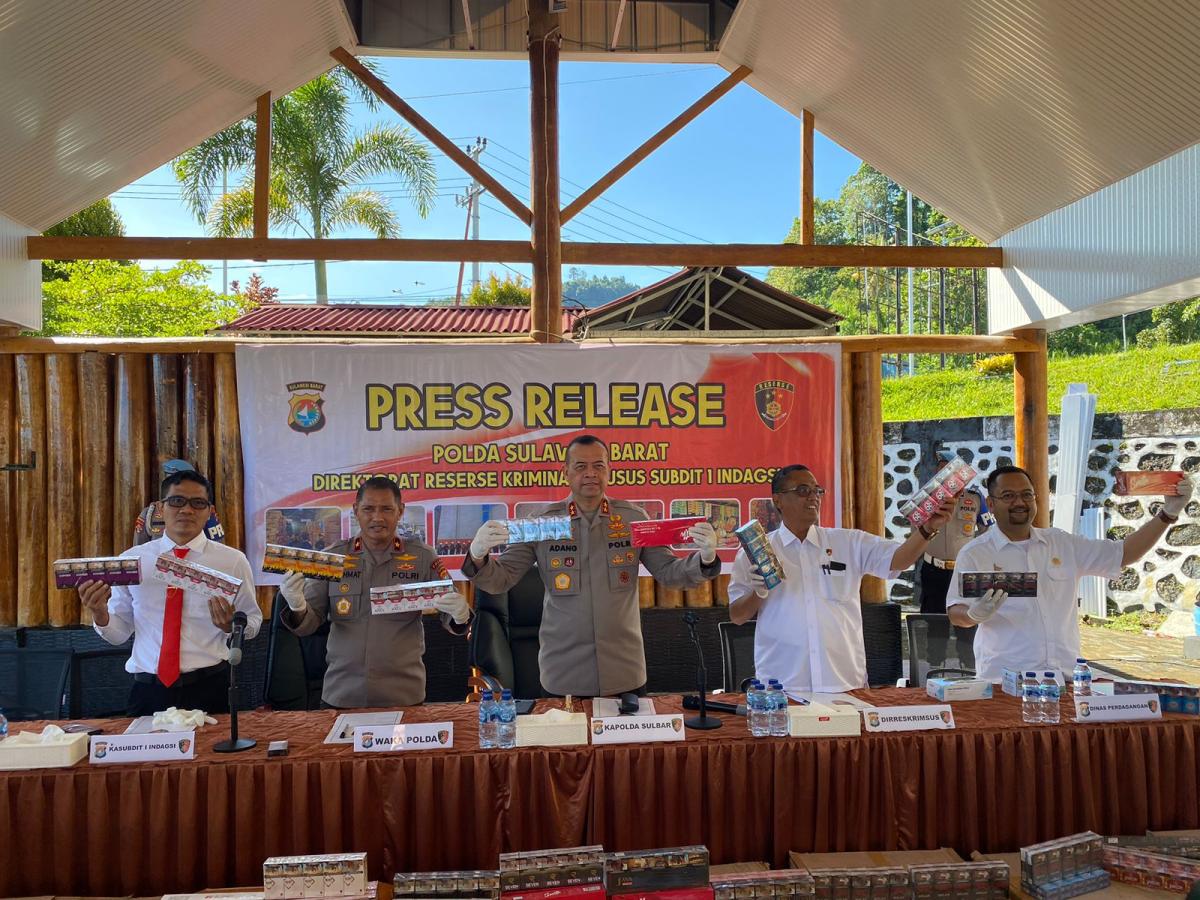 Ditkrimsus Polda Sulbar Bongkar Peredaran Ribuan Rokok Ilegal