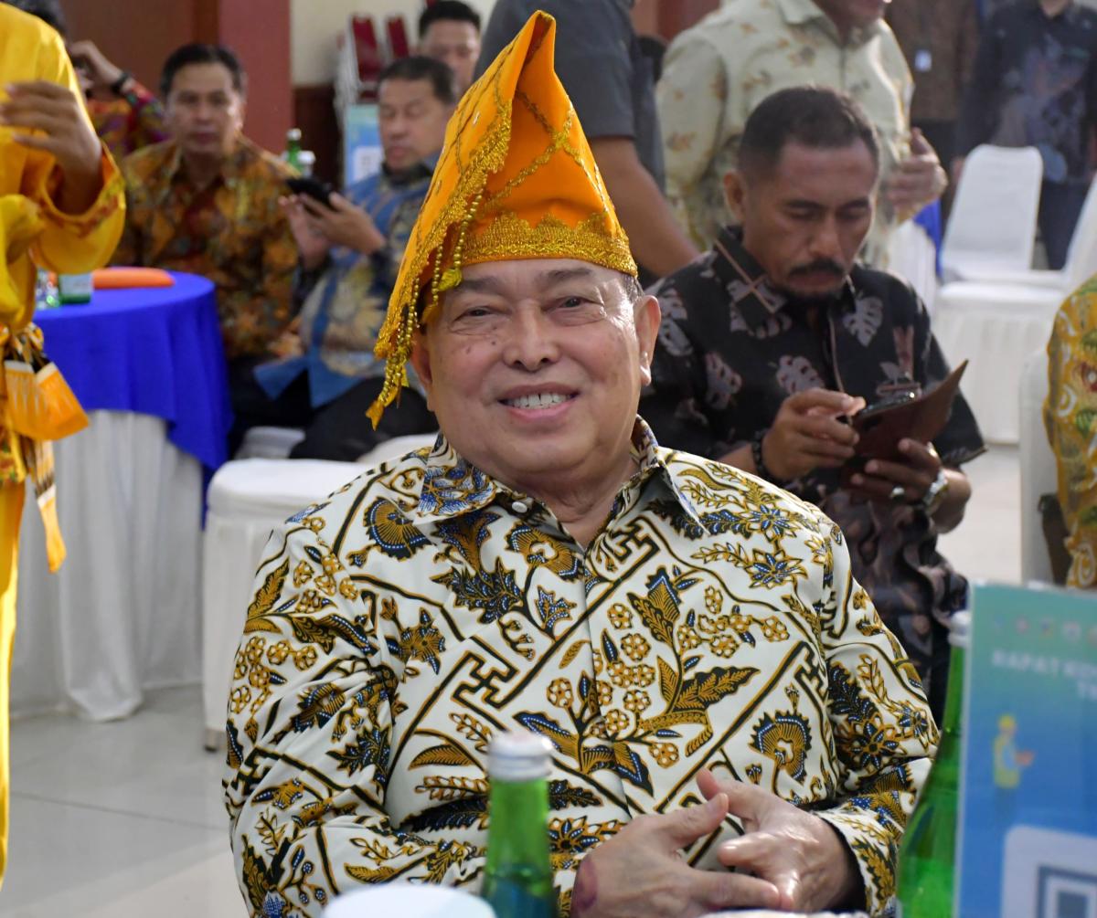 Wagub Sulbar Soroti Masalah Sawit dan Desak Kebijakan Spesifik Daerah di Rakorwil BI Wagub Sulbar Soroti Masalah Sawit dan Desak Kebijakan Spesifik Daerah di Rakorwil BI