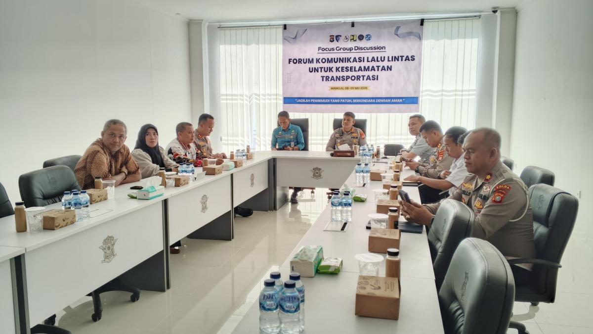 Dir Lantas Polda Sulbar Pimpin Forum: Sinergi Menuju Transformasi Keselamatan Lalu Lintas