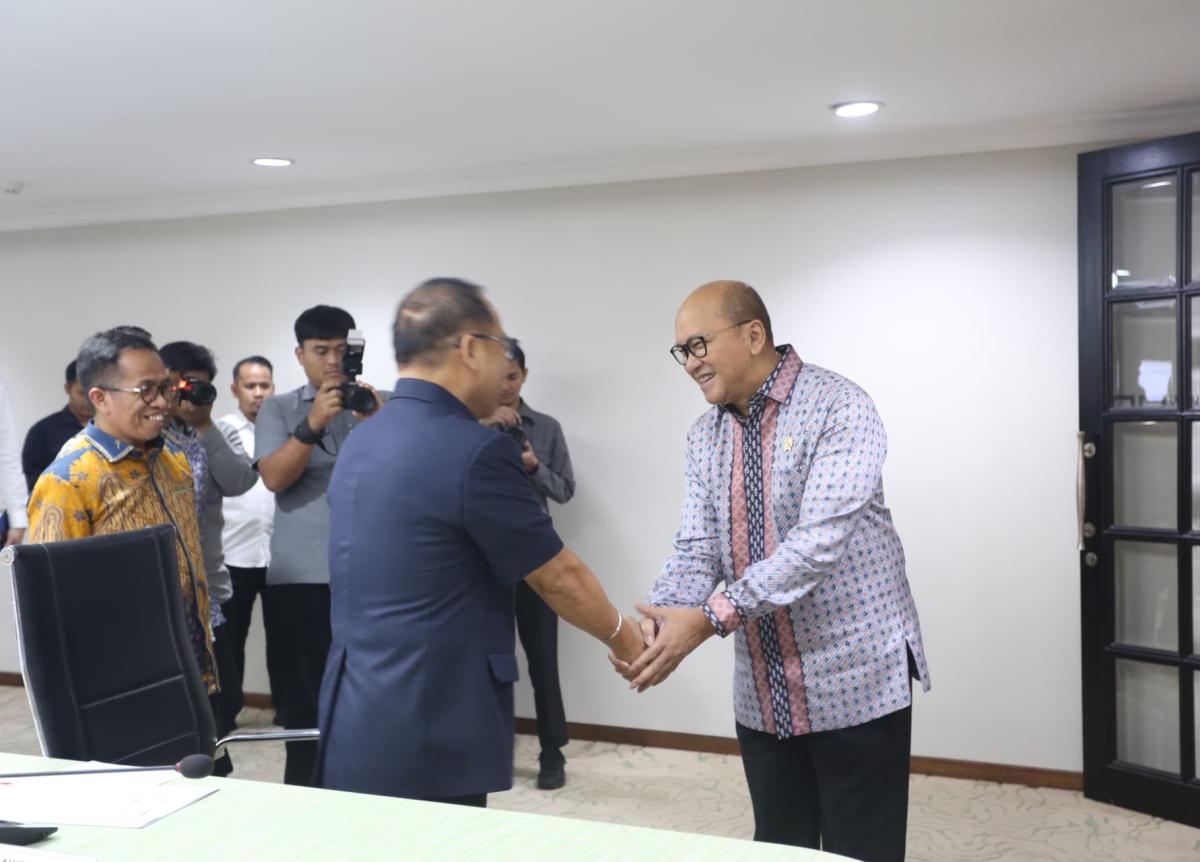 Gubernur SDK Paparkan Potensi Unggulan Sulbar: Menteri Investasi, Janjikan Kolaborasi Pusat-Daerah
