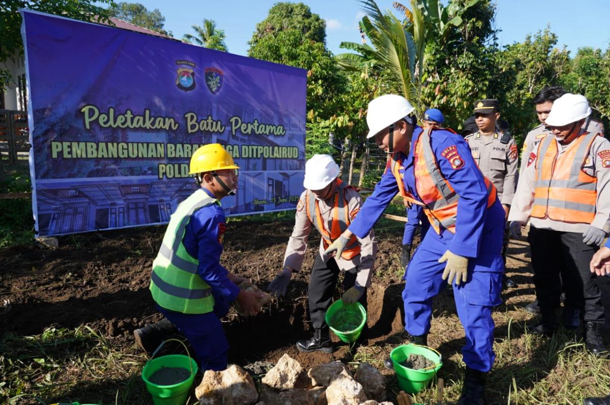 Kapolda Sulbar Pimpin Peletakan Batu Pertama Barak Siaga Dit Polairud