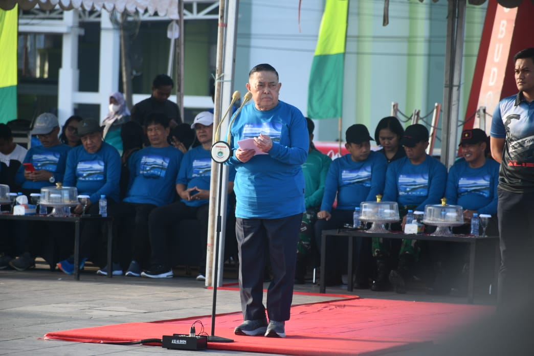 Sulbar Hadapi Darurat Sampah, Wagub Dorong Aksi Nyata Generasi Muda