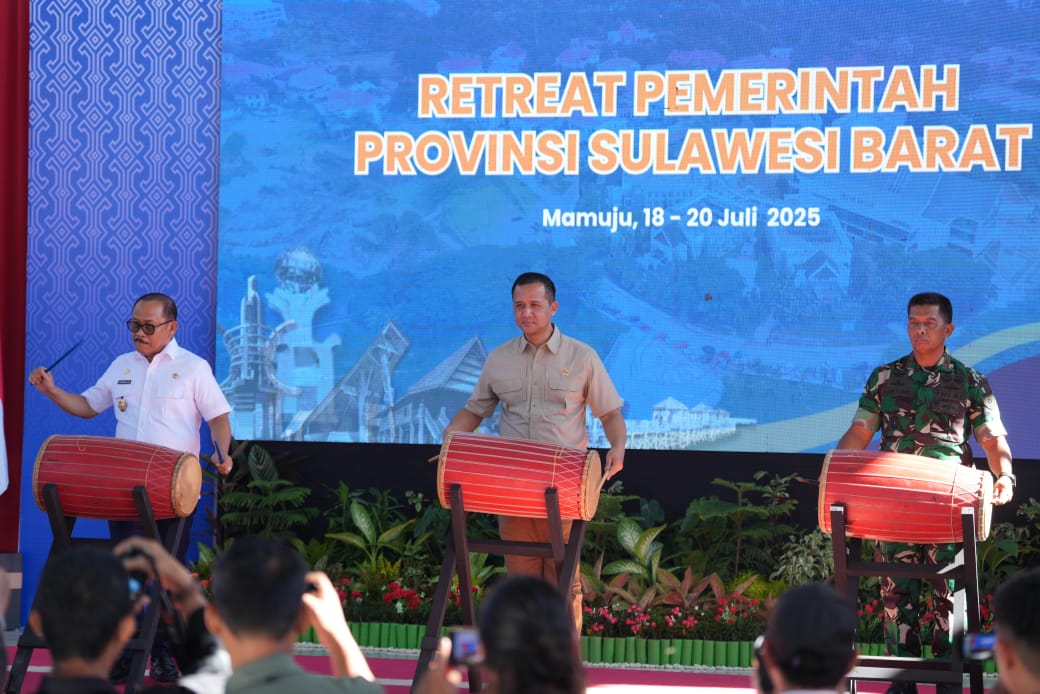 Menteri Transmigrasi RI Buka Retret Pemprov Sulbar: Ajang Kuatkan Sinergi dan Komitmen
