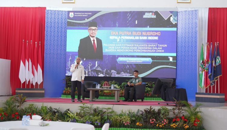 = BI Paparkan Strategi Pertumbuhan Sulbar di Retret Pemprov = BI Paparkan Strategi Pertumbuhan Sulbar di Retret Pemprov