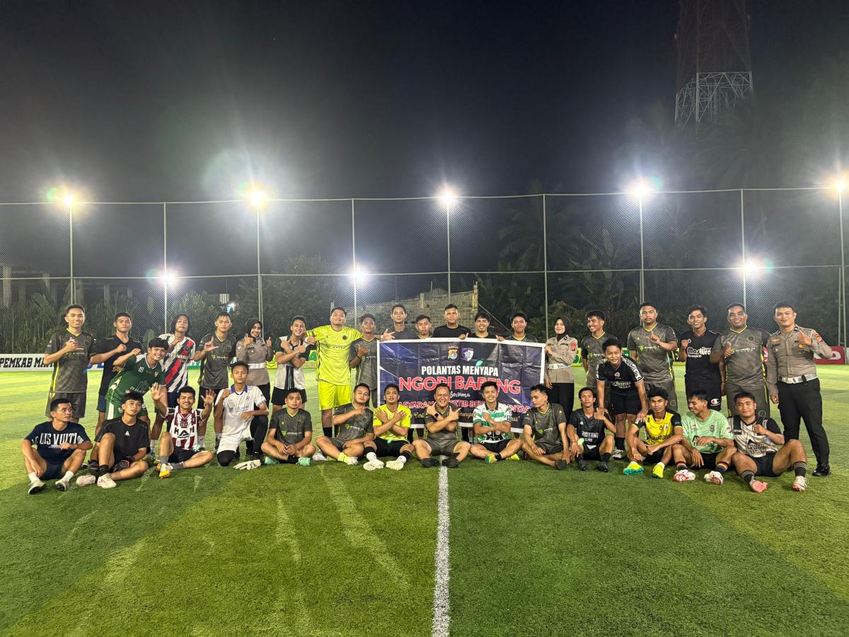 Polantas Menyapa: Ditlantas Polda Sulbar dan Mahasiswa Universitas Tomakaka Jalin Sinergi Lewat Fun Mini