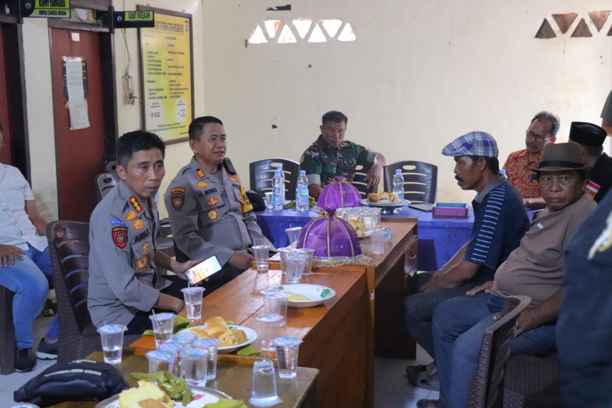 Kapolresta Mamuju Pimpin Langsung Mediasi Bentrokan Antar Warga di Tapalang
