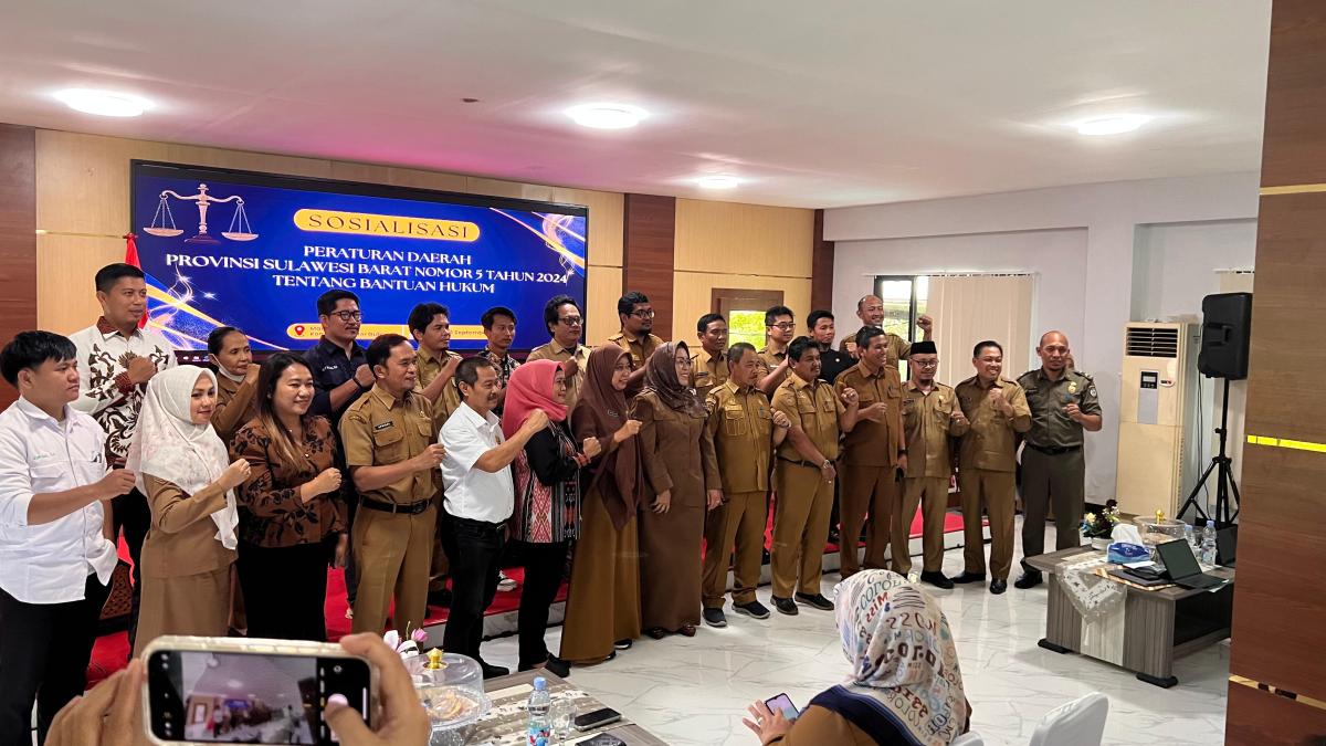 IMG-20250902-WA0044 Dukung Tata Kelola yang Baik, Dinas PUPR Sulbar Ikuti Sosialisasi Perda Bantuan Hukum