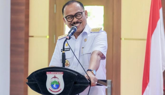 Gubernur Sulbar: Kepala Desa Harus Jadi Contoh, Jangan Foto Makan di Tempat Mewah
